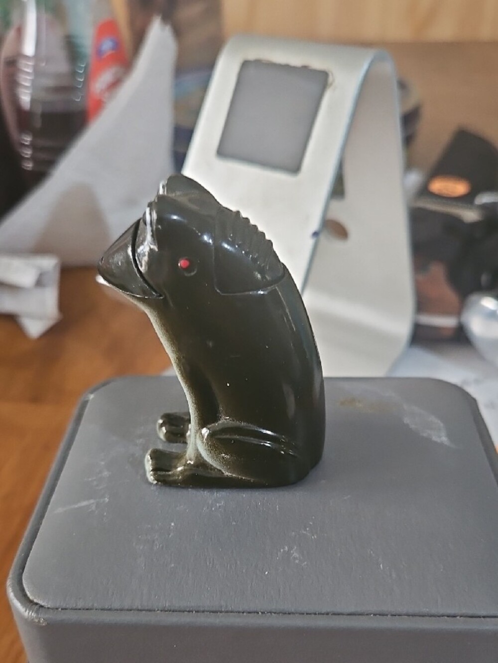 Frog Lighter - Picture 2 of 6